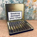 Drew Estate Acid Krush Classic Morado Maduro cigars in a tin of 10. Hand-rolled, full-strength cigars with a 102mm length and 32 ring gauge, featuring a Nicaraguan blend wrapped in Sumatra leaf. Known for their smooth, spicy-sweet flavour and compact size, perfect for on-the-go smoking.
