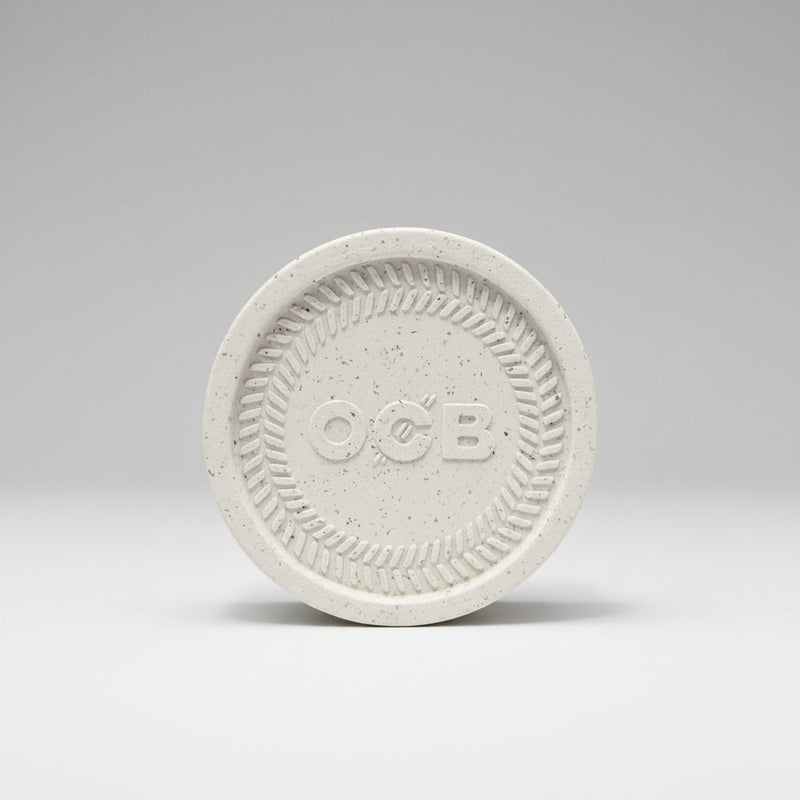 BLACK FRIDAY Bundle: OCB Grinder + Cone Holder for £2