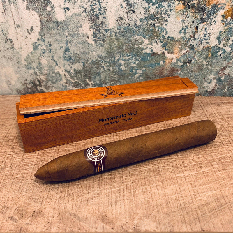Jumbo Christmas Smoking Box Set - Wooden Box With Rolling Tray, Grinder & Papers